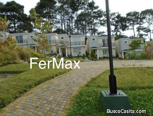 Casa en VENTA , entrada a San José Pinula 