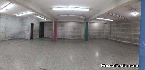 CityMax Gold renta amplio local en centro comercial cercano a Carretera al Atlántico. 