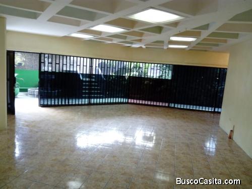  Local En Venta Edificio El Patio, Zona 4 (rentado)