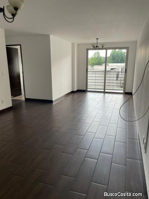 Apartamento en renta Edificio Catania, Zona 14