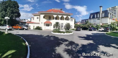 RENTO PROPIEDAD ZONA 10 AVENIDA REFORMA