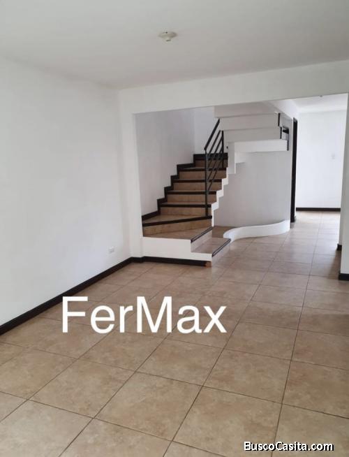 Casa en VENTA entrada a San José Pinula 