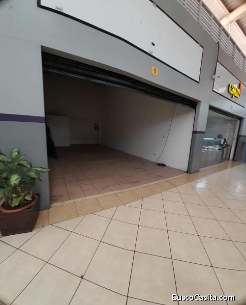 Local en renta en Centro Comercial en zona 12, Petapa