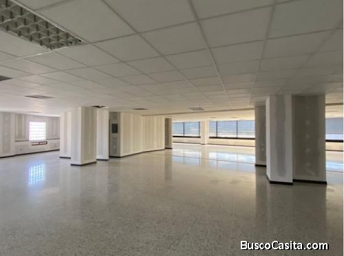 Edificio en renta para oficinas en zona 10 