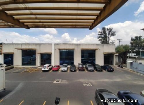 RENTO OFIBODEGA ZONA 12