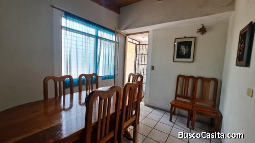 Casa en venta 5 habitaciones en Bosques de San Nicolás z. 4 Mixco