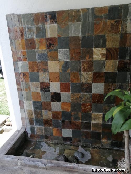 Linda casa en carretera a El Salvador, Muxbal 