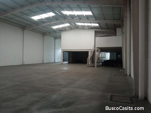 OFIBODEGA RENTA AV. PETAPAMUNDO INMOBLARIO