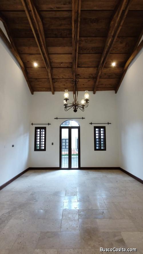 Vendo preciosa casa en condominio residencial en San Pedro Las Huertas #AntiguaGuatemala 