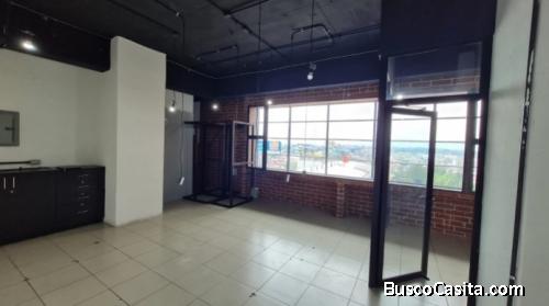 Renta de oficina en la mejor ubicación de zona 11.