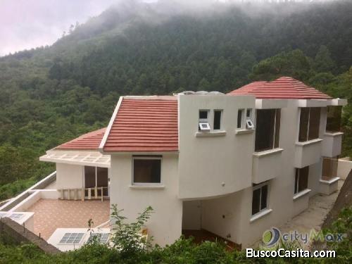 SE VENDE HERMOSA CASA EN KM 16.5 CARRETERA EL SALVADOR