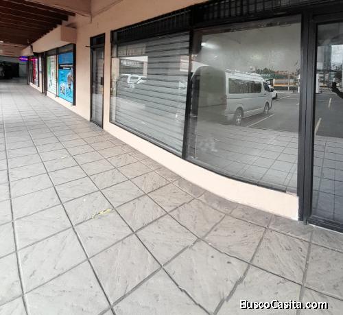 Renta de local comercial en zona 4