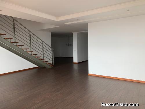 Pent house en renta en zona 15 Edificio Boticelli