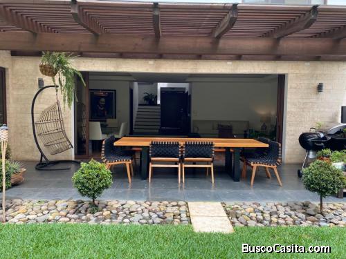 PRECIOSA CASA EN RENTA EN ZONA 16