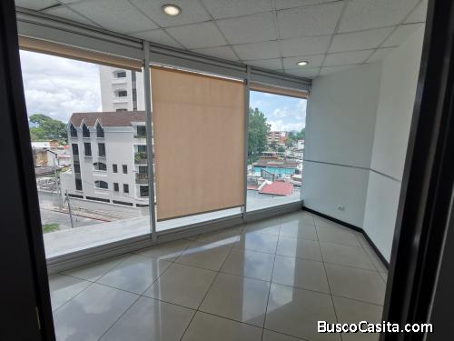 OFICINA EN RENTA EN SIXTINO II, ZONA 10MUNDO INMOBILIARIO