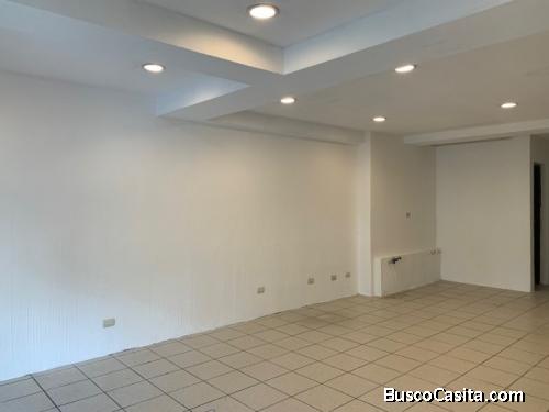 LOCAL EN RENTA 2o NIVEL EN ZONA 15