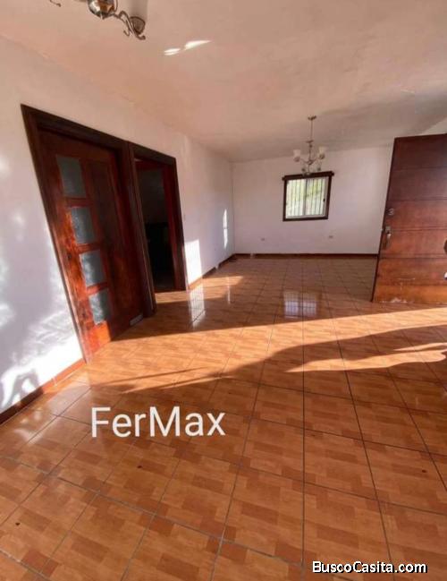 Casa en VENTA en San José Pinula,  terreno  12 x 36.