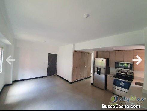 Cerca Cayala apto de 3 habitaciones en Renta