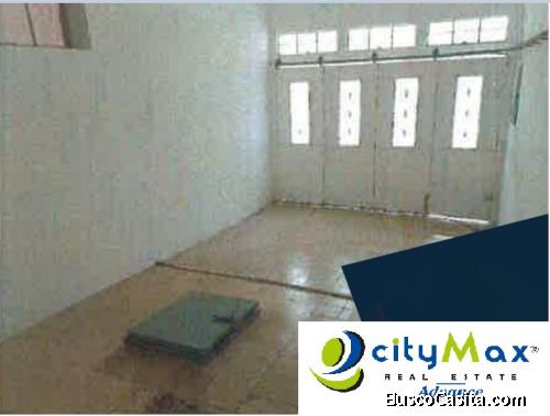 Casa en venta ideal para oficina en zona 3