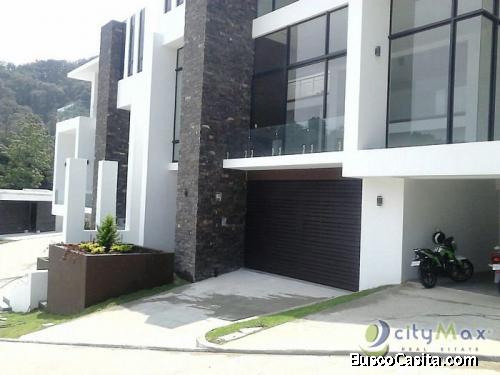 SE VENDE CASA PARA ESTRENAR EN SECTOR EXCLUSIVO EN ZONA 16