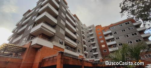 APARTAMENTO EN RENTA EN JARDINES DE LA FLORESTA