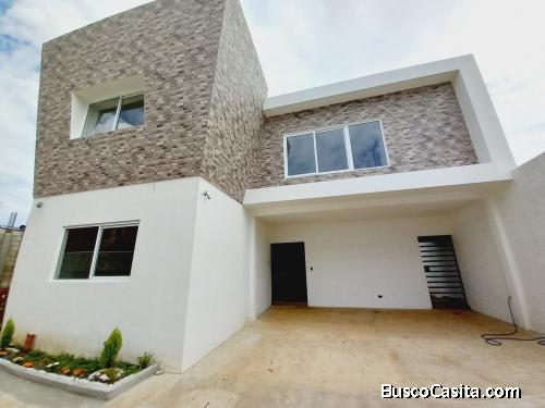 Vendo moderna casa en Villa Esmeralda, Balcones 3