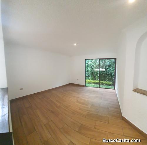 PRECIOSA CASA EN RENTA EN ZONA 14