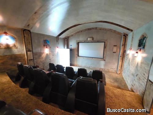  Casa en Venta en Condominio Bosques de las Luces