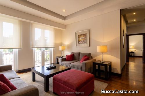 APARTAMENTO AMUEBLADO EN RENTA EN ZONA 14MUNDO INMOBILIARIO