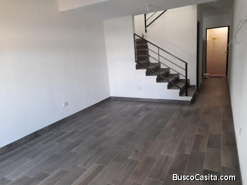 SE RENTA CASA NUEVA EN SAN LUCAS 