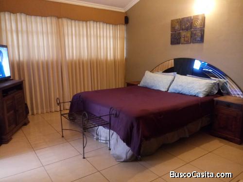 Alquilo Habitación tipo Estudio completamente amueblada en casa totalmente equipada