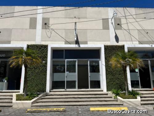 Local de 96mt2 en renta km. 16.5 Entrada a Olmeca