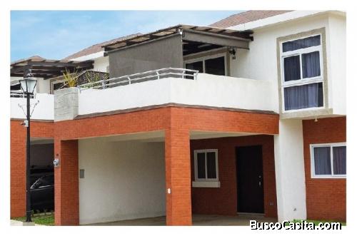 RENTO CASA EN CONDOMINIO VILLA CAPELO