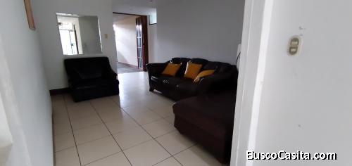 Oficina en renta zona 15