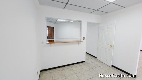 Oficina en Renta 80mts en Plaza Profesional zona 13