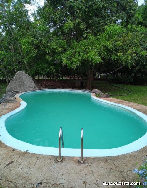 Turicentro con casa patronal casa para guardian y poso mecanico