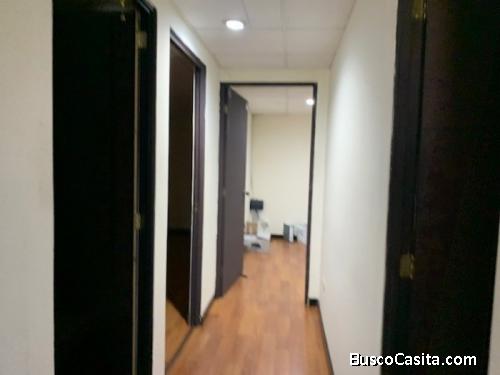 SE RENTA BODEGA EN ZONA 12