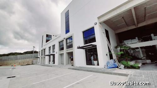 Oficina en Renta y Venta en Zona 4 de Mixco