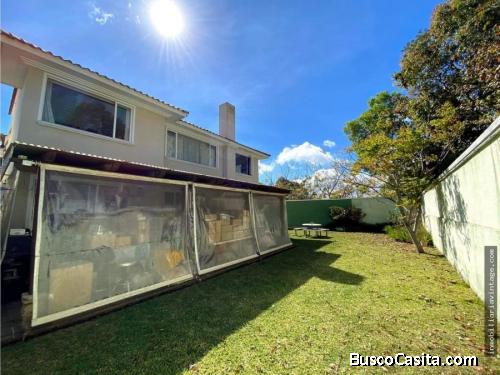 Preciosa Casa en Venta Portal del Bosque Km 22.5 CES