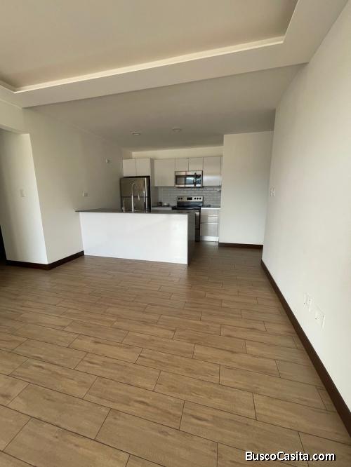 APARTAMENTO EN RENTA ZONA 15  MUNDO INMOBILIARIO