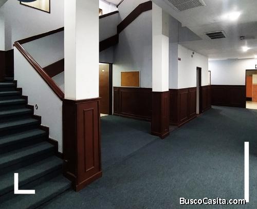 Local comercial en renta Zona 10