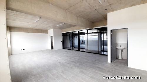 Oficina en Venta o Renta en InterNaranjo Zona 4 Mixco