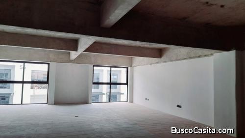 Oficina en Renta y Venta en Zona 4 de Mixco