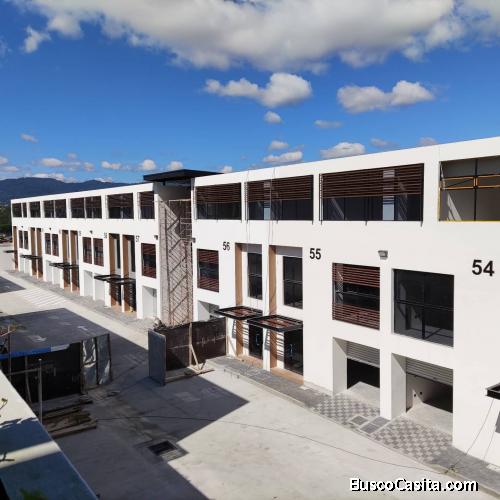 Oficina en Renta y Venta en Zona 4 de Mixco