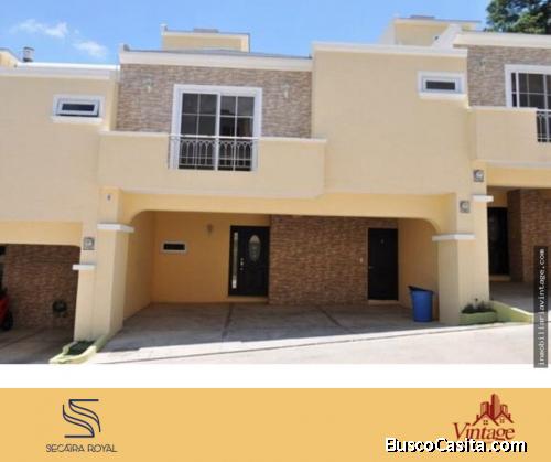 Hermosa Casa en Venta Condominio exclusivo Cañadas del Encinal Zona 7 de Mixco
