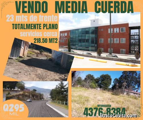 VENDO MEDIA CUERDA DE TERRENO EN COLONIA MOLINA, XELA Z.5  a pocos minutos de rotonda la Marimba