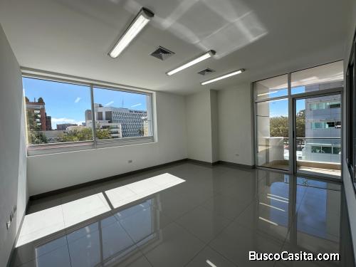 Oficina en Venta en Edificio Dubai Center Zona 10