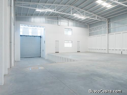 MODERNA OFIBODEGA PARA ESTRENAR EN RENTA, EN EL NARANJO.