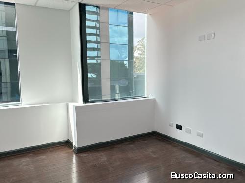 OFICINA EN RENTA EN EUROPLAZA ZONA 14