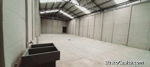 OFIBODEGA DE 275 METROS EN RENTA ENTRADA A PALIN